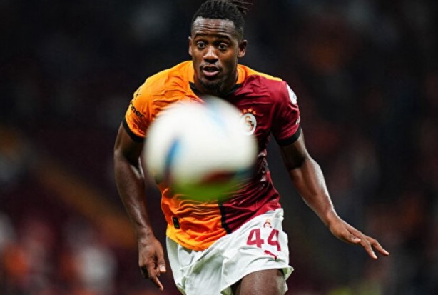 Foto - Galatasaraylılar küplere bindi! Batshuayi'den olay paylaşım