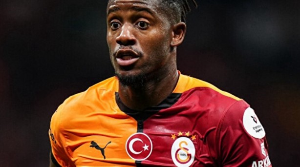 Galatasaraylılar küplere bindi! Batshuayi'den olay paylaşım