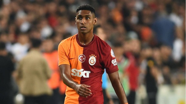 Foto - Galatasaraylıları çıldırtacak haberi verdi! Resmen saç baş yolacaklar! Yazıklar olsun 