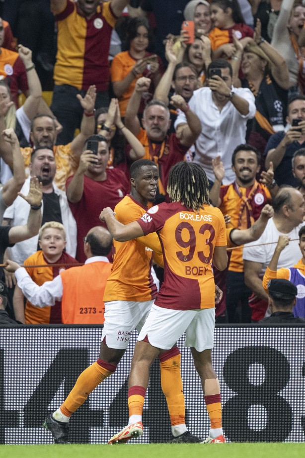 Galatasaraylıları küplere bindirecek gelişme! Az önce ilan ettiler: Okan Buruk'tan şaşırtan hamle...