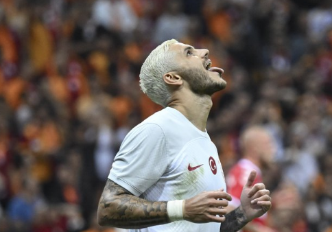 Foto - Galatasaraylıları şok edecek talep! Mauro Icardi futbolu bırakıyordu! Resmen açıkladılar...