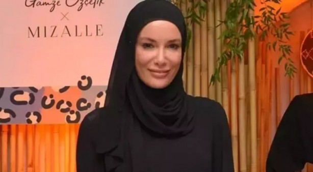 Foto - Gamze Özçelik 'Bir takım ayaklanmalar' diyerek duyurdu! Çok konuşulacak anlar