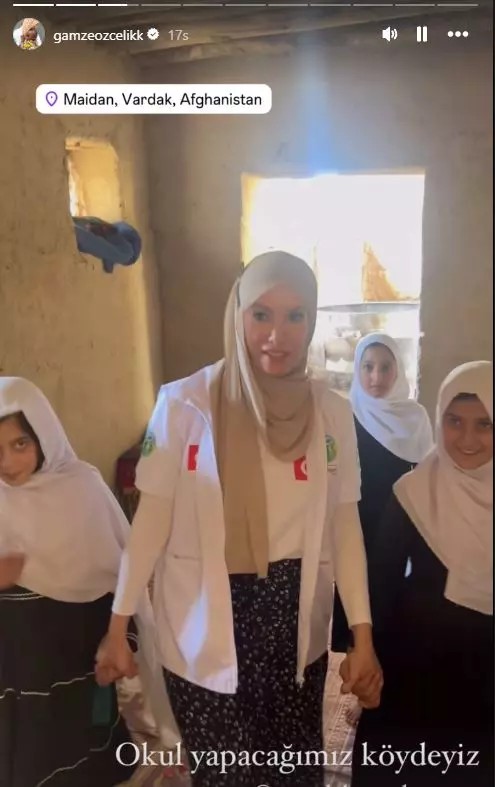 Foto - Gamze Özçelik 'Bir takım ayaklanmalar' diyerek duyurdu! Çok konuşulacak anlar