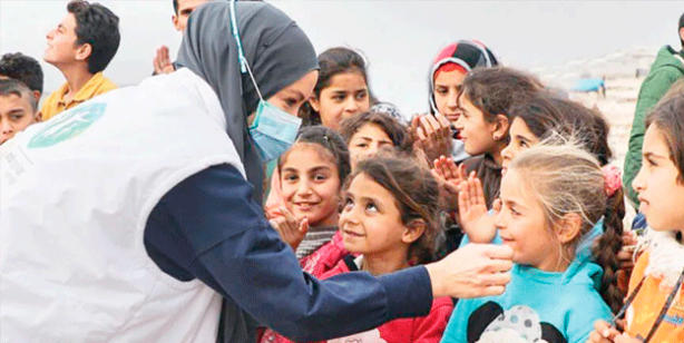 Foto - Gamze Özçelik ve ekibinden alkışlanacak hareket! O ile konteyner kent kuruyor