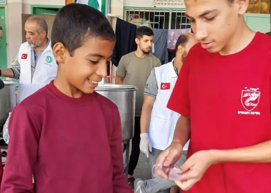 Foto - Gamze Özçelik'in Filistin kararı sosyal medyayı salladı