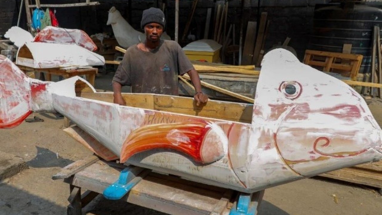 Foto - Gana’da ölüm ritüeli! Sıra dışı tabut geleneği şaşırttı