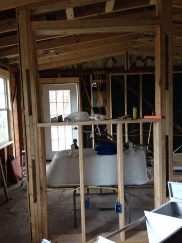 Foto - Garajı için öyle bir kapı yaptı ki...