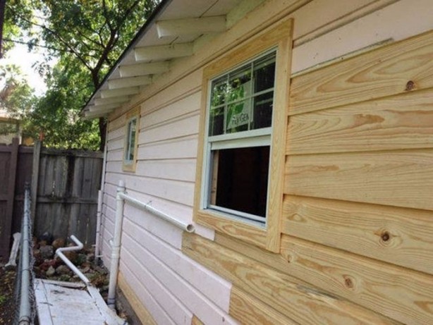 Foto - Garajı için öyle bir kapı yaptı ki...