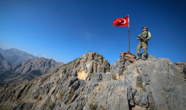 Foto - Gara'ya büyük operasyon! 1000’e yakın terörist bulunuyor