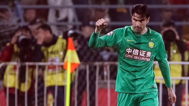Foto - Gazeteler manşet yaptı! Burak'ın sözleri Çin'i salladı