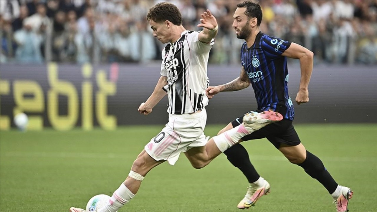 Foto - Gazeteler öve öve bitirmedi Kenan Yıldız ve Hakan Çalhanoğlu İtalya'yı salladı