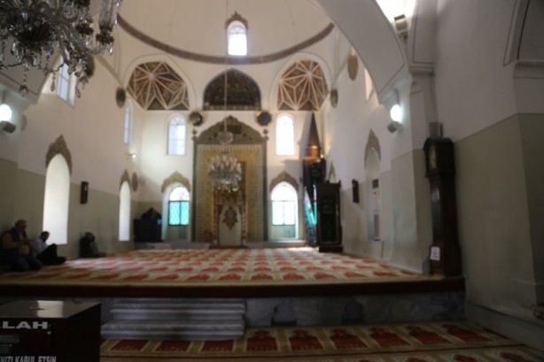 Foto - Gazi Orhan Bey Camii