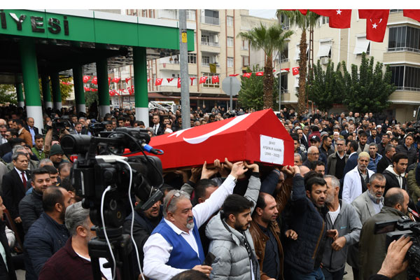 Foto - Gaziantep şehidi Ayşenur Alkan son yolculuğuna uğurlandı