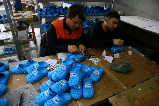 Foto - Gaziantep üretiyor, Avrupa giyiyor