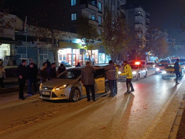 Foto - Gaziantep’te ani fren kazaya neden oldu: 2 yaralı