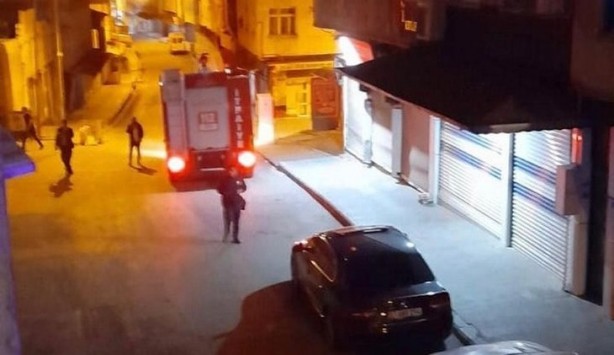 Foto - Gaziantep'te film gibi olay! Her akşam aynı saatte zilleri çalındı... Evlerine itfaiye, ambulans, polis, cenaze aracı geldi