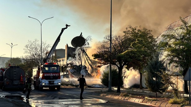 Gaziantep'te halı fabrikasında yangın