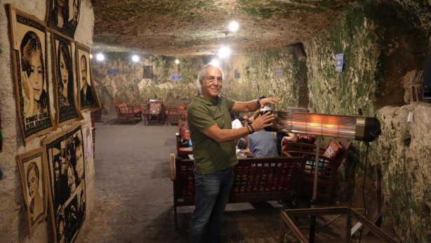 Gaziantep’te ısınmak için soba yakıyorlar!