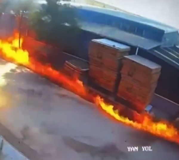 Foto - Gaziantep'te lavları aratmayan görüntü! 