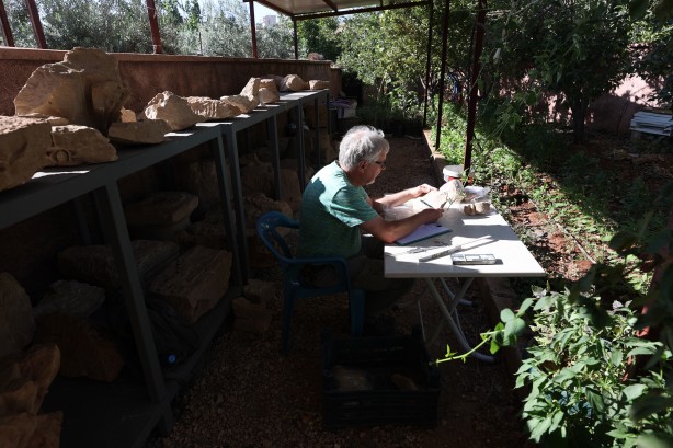 Foto - Gaziantep'teki Dülük Antik Kenti! Bölgenin en önemli tarihi yeri: 3 yıl mühür baskı 5 bin civarında!
