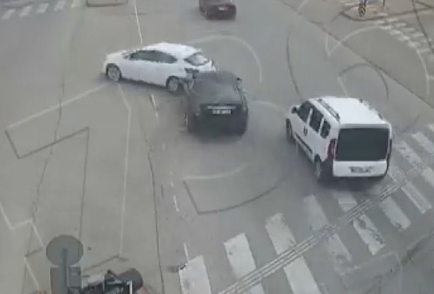 Foto - Gaziantep'teki feci trafik kazaları kameralarda