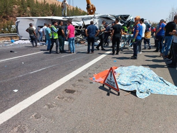 Foto - Gaziantep'teki kazada yeni detay! Otobüsün hızı belli oldu