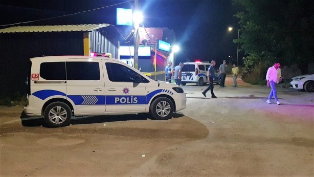 Foto - Gazinodan çıkanlara rastgele ateş etti