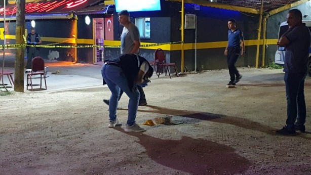 Foto - Gazinodan çıkanlara rastgele ateş etti