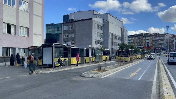 Foto - Gaziosmanpaşa'da feci olay! İETT şoförü hayatını kaybetti