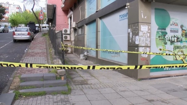 Foto - Gaziosmanpaşa'da TÜGVA binasına bombalı saldırı düzenlendi!