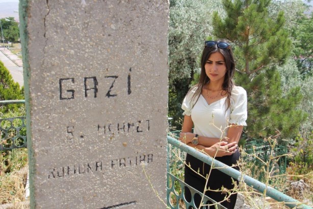 Foto - Gaziye de bu yapılır mı? Şeytanın aklına gelmez ! İsmet İnönü’nün teklifini reddettiği için…