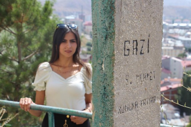 Foto - Gaziye de bu yapılır mı? Şeytanın aklına gelmez ! İsmet İnönü’nün teklifini reddettiği için…