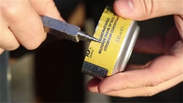 Foto - Gazlı içecek kutusuyla yaptığı şeye inanamayacaksınız