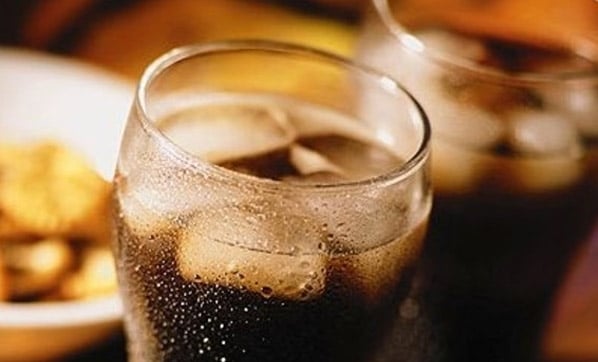 Foto - Gazlı içeceklerde bakın ne kadar şeker var!
