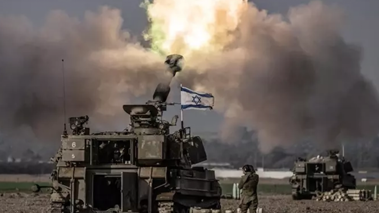 Foto - Gazze düşüyor! Müslüman uyuyor