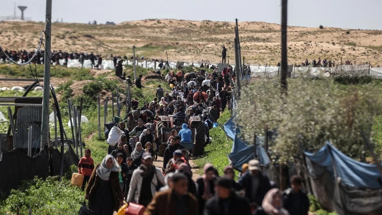 Gazze halkı sahile sıkıştı: Gidecek yer kalmadı!