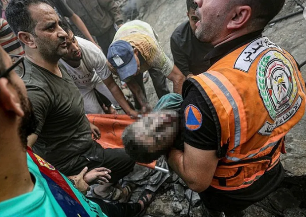 Foto - Gazze Müslümanların elinden kayıp gitti! Mal mal bakıyoruz İslam dünyası hiç bu kadar aciz kalmamıştı. Mezarlıklarda yer kalmadı