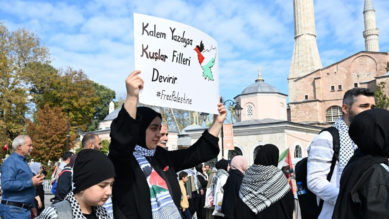 Foto - Gazze özgür olana kadar... Bu hak ile batılın mücadelesi!