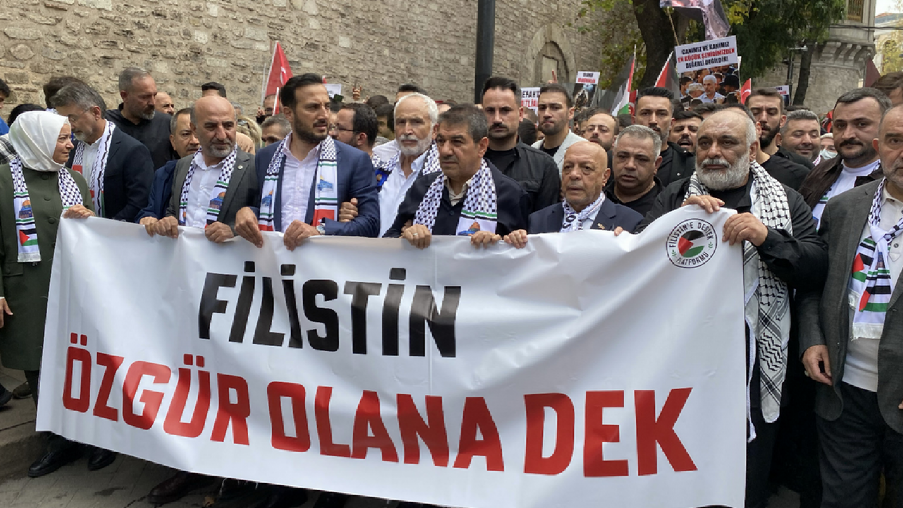 Foto - Gazze özgür olana kadar... Bu hak ile batılın mücadelesi!