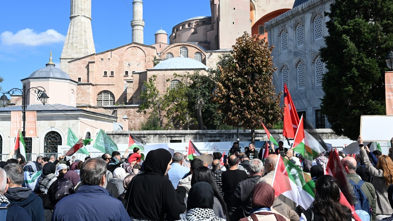 Foto - Gazze özgür olana kadar... Bu hak ile batılın mücadelesi!