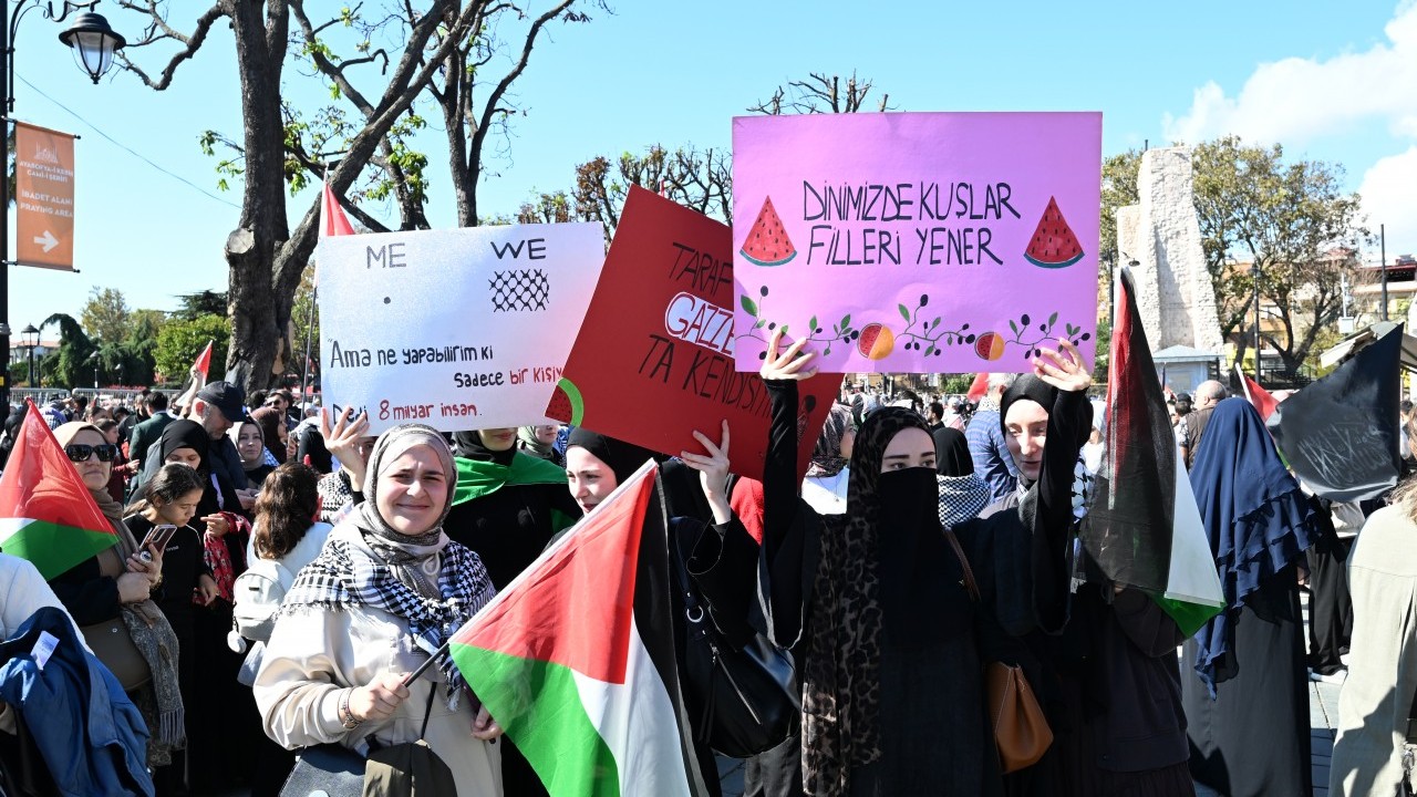 Foto - Gazze özgür olana kadar... Bu hak ile batılın mücadelesi!