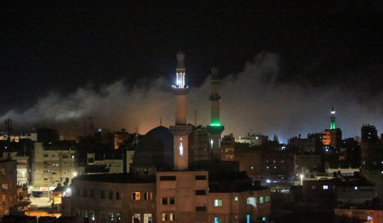 Foto - Gazze paramparça! Bölgede son durum ne? İsrail bir cepheden daha saldırmaya başladı