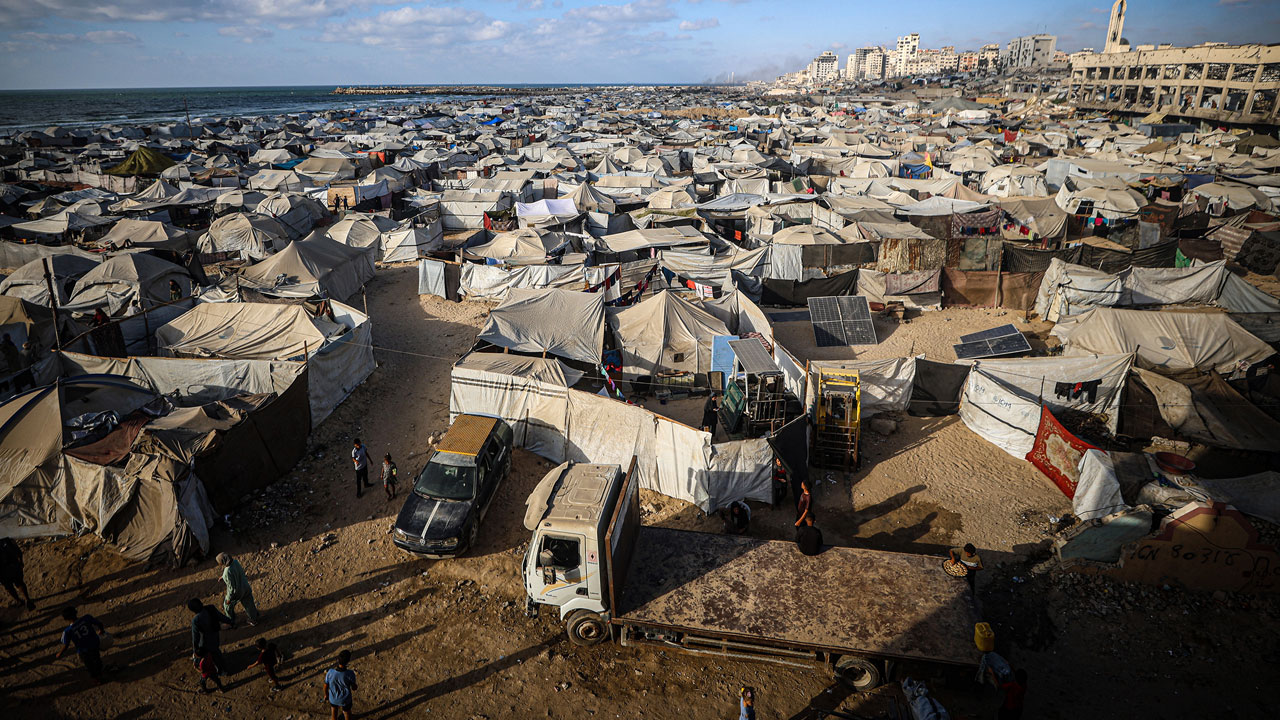 Foto - Gazze sahiline sıkıştılar! Binlerce Filistinli hayatta kalma mücadelesinde
