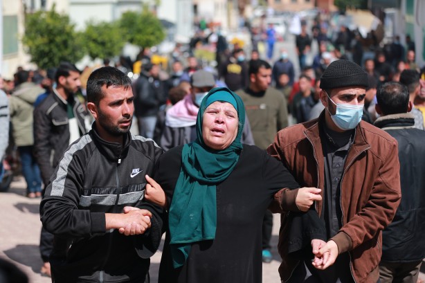Gazze Şeridi’ne füze düştü! Katil İsrail’den açıklama