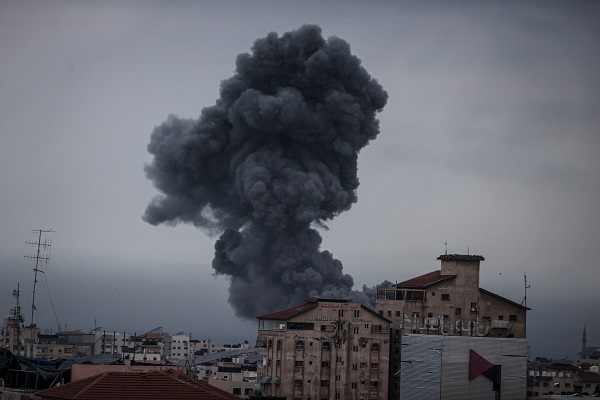 Foto - Gazze Şeridi'ne yönelik hava saldırıları sürüyor