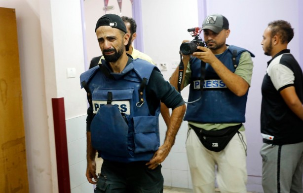 Foto - Gazze'de Anadolu Ajansı kameramanının ailesi öldürüldü!