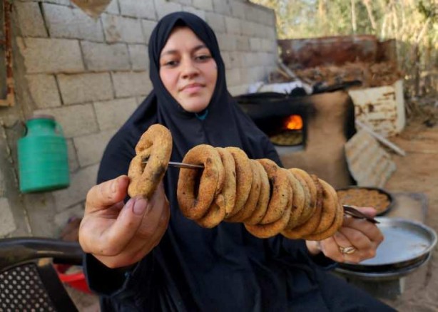 Foto - Gazze’de buruk bayram! Gelenekleri yaşatmaya çalışıyorlar