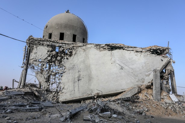 Foto - Gazze'de camiler harabeye döndü