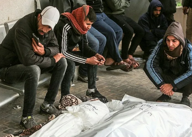 Foto - Gazze’de darbe üstüne darbe alan İsrail’in Ateşkes oyunu! İşte 'insani ara'nın arkasında yatan neden