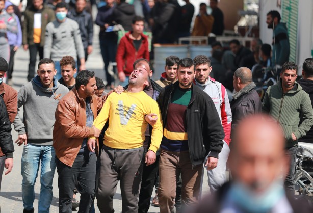 Foto - Gazze'de füze saldırısı! Yürek yakan kareler